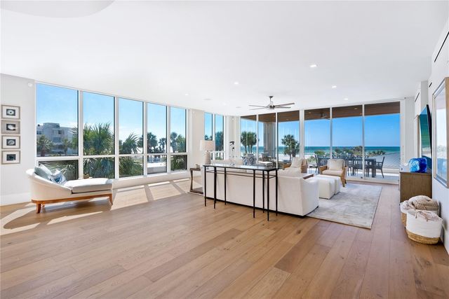 6100 MIDNIGHT PASS ROAD 201, Sarasota, FL 34242