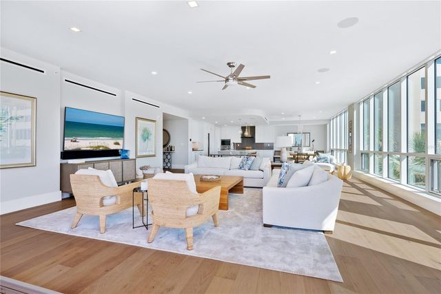 6100 MIDNIGHT PASS ROAD 201, Sarasota, FL 34242