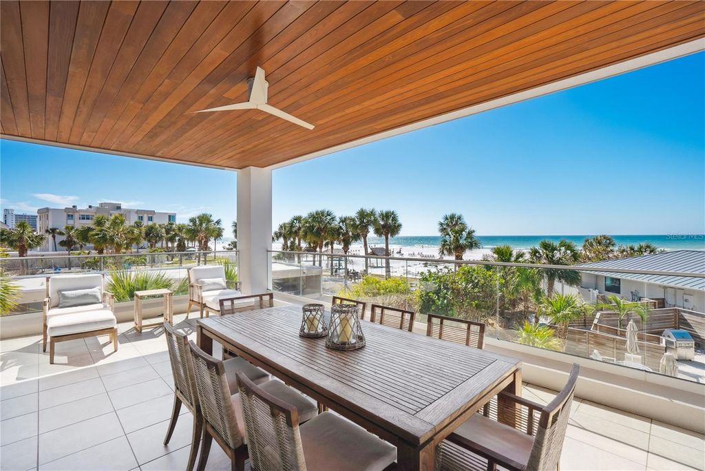 6100 MIDNIGHT PASS ROAD 201, Sarasota, FL 34242