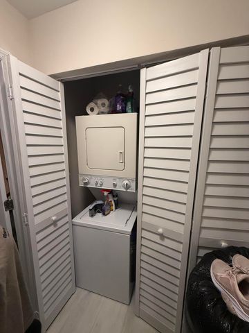 539 NW 36th Avenue, Deerfield Beach, FL 33442