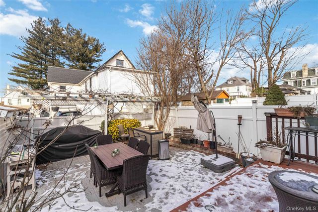 25 South Street, Staten Island, NY 10310