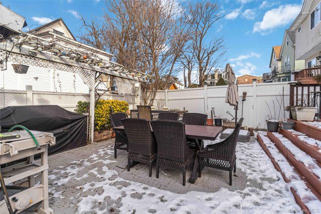 25 South Street, Staten Island, NY 10310