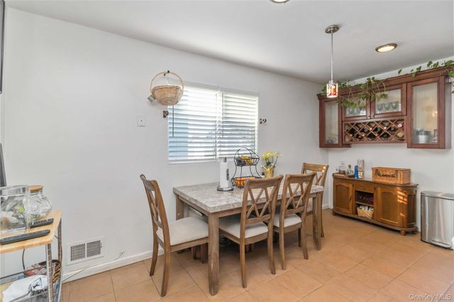 25 South Street, Staten Island, NY 10310