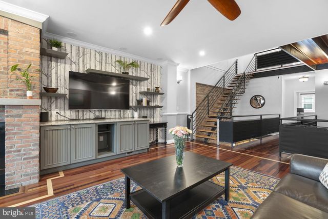 2916 DILLON ST, Baltimore, MD 21224
