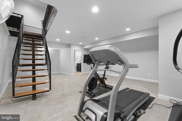 2916 DILLON ST, Baltimore, MD 21224