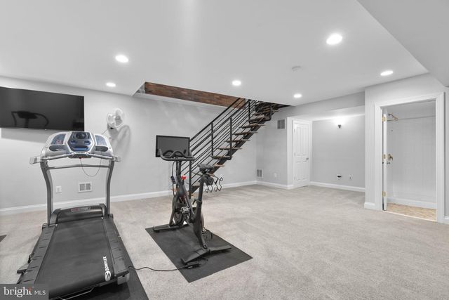2916 DILLON ST, Baltimore, MD 21224