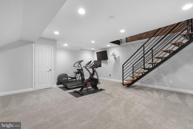 2916 DILLON ST, Baltimore, MD 21224