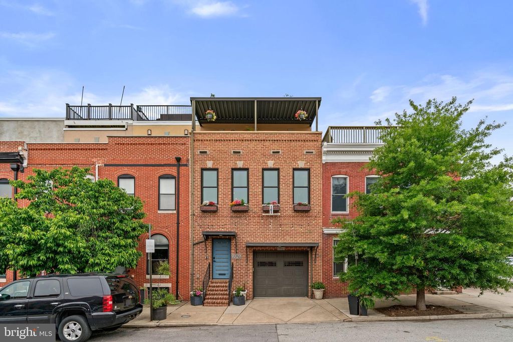 2916 DILLON ST, Baltimore, MD 21224