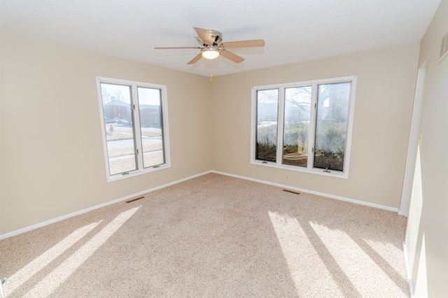 203 W Green Street, Winterset, IA 50273