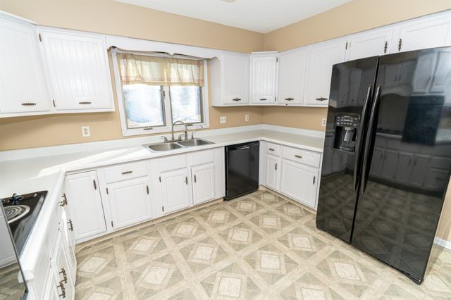 203 W Green Street, Winterset, IA 50273