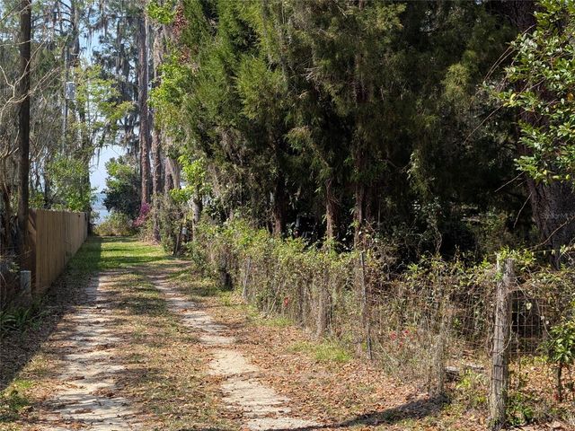 23797 NE 189TH STREET, Fort Mc Coy, FL 32134