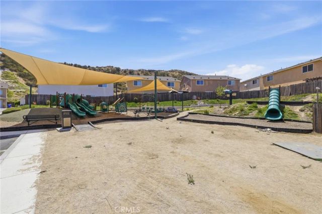 21716 Jack Place, Saugus, CA 91350