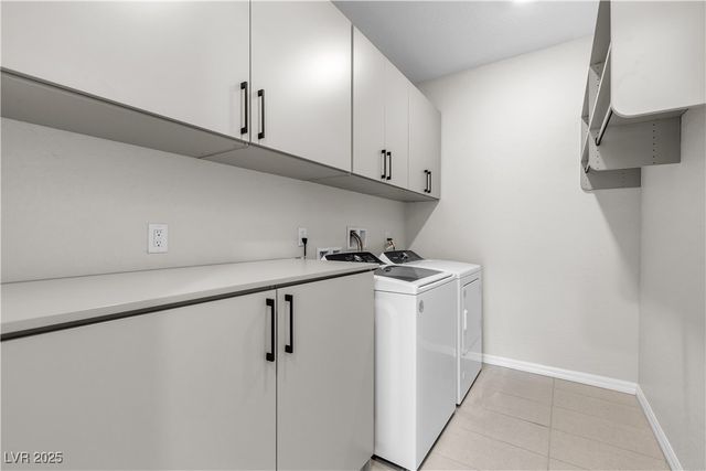 11 Acacia Creek Court, Henderson, NV 89011