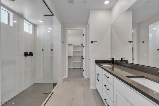 11 Acacia Creek Court, Henderson, NV 89011