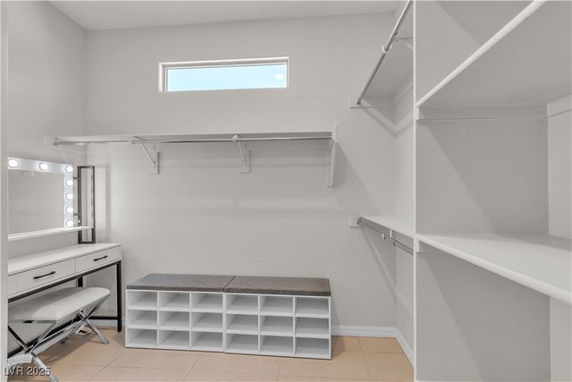 11 Acacia Creek Court, Henderson, NV 89011