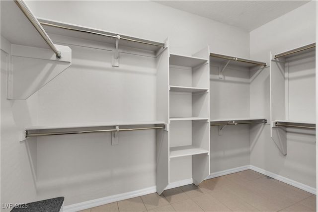 11 Acacia Creek Court, Henderson, NV 89011