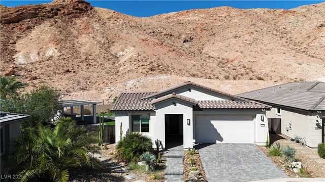 11 Acacia Creek Court, Henderson, NV 89011