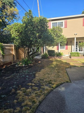 2124 Oxford, Sacramento, CA 95815