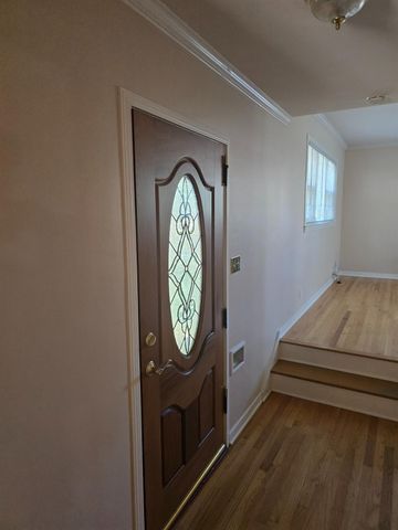 2124 Oxford, Sacramento, CA 95815