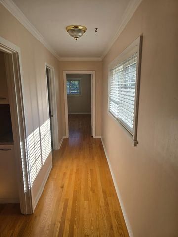 2124 Oxford, Sacramento, CA 95815