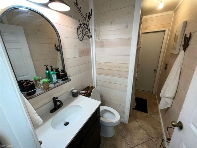 2218 Jackson AVE, Alva, FL 33920