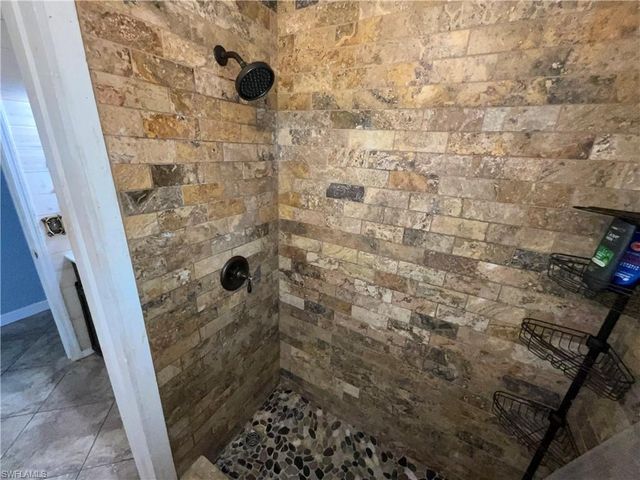 2218 Jackson AVE, Alva, FL 33920