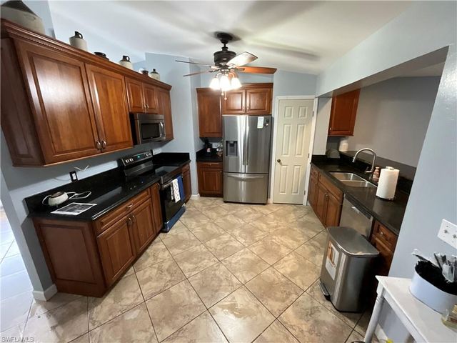 2218 Jackson AVE, Alva, FL 33920