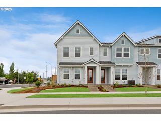 8660 Se Crescent Dr, Hillsboro, OR 97124