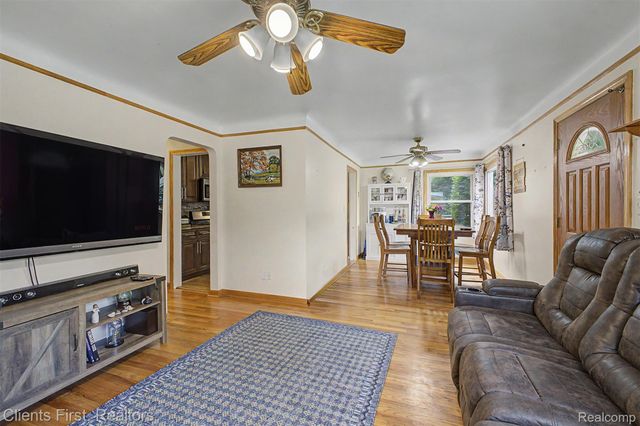 24631 Carlysle Street, Dearborn, MI 48124