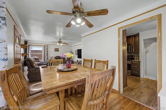 24631 Carlysle Street, Dearborn, MI 48124