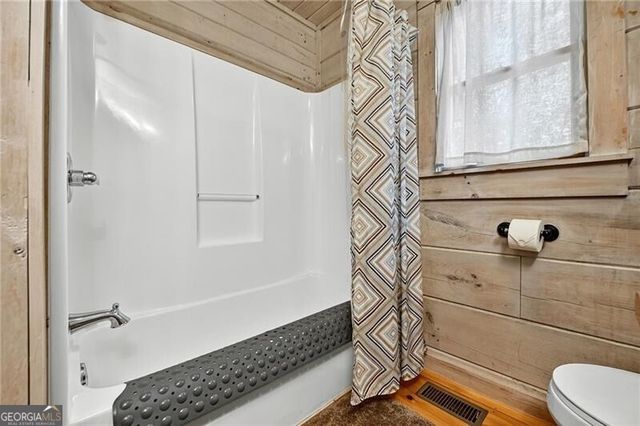 100 Arrow Way, Mineral Bluff, GA 30559