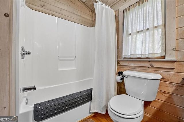 100 Arrow Way, Mineral Bluff, GA 30559