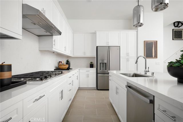 217 Blue Wing, Irvine, CA 92618
