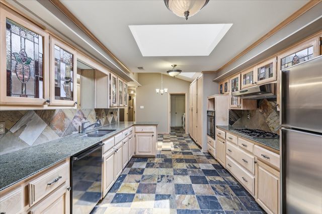 5916 Encore Drive, Dallas, TX 75240