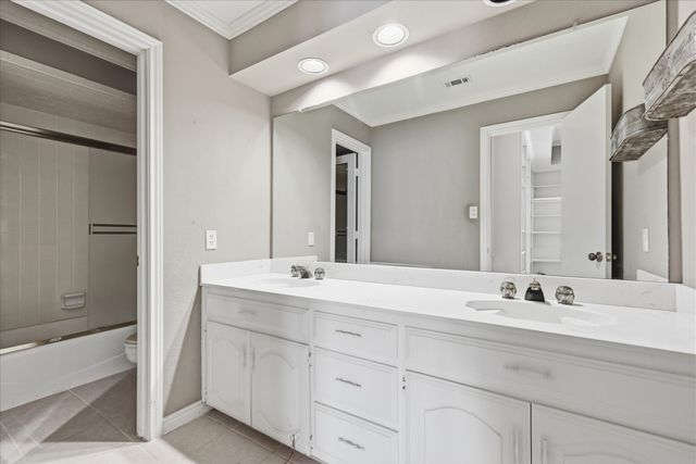 5916 Encore Drive, Dallas, TX 75240