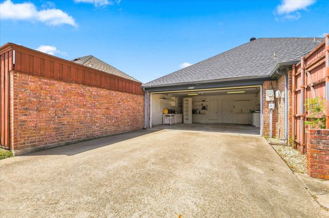 5916 Encore Drive, Dallas, TX 75240