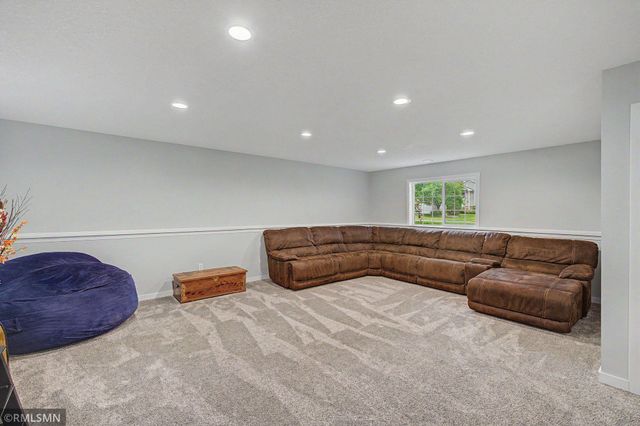 748 101st Lane NE, Blaine, MN 55434