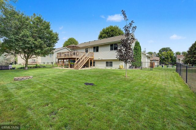 748 101st Lane NE, Blaine, MN 55434