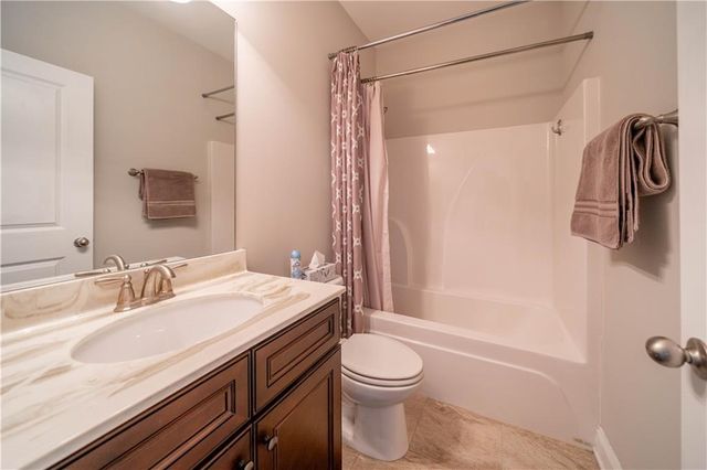 248 Azalea Lakes Drive, Dallas, GA 30157