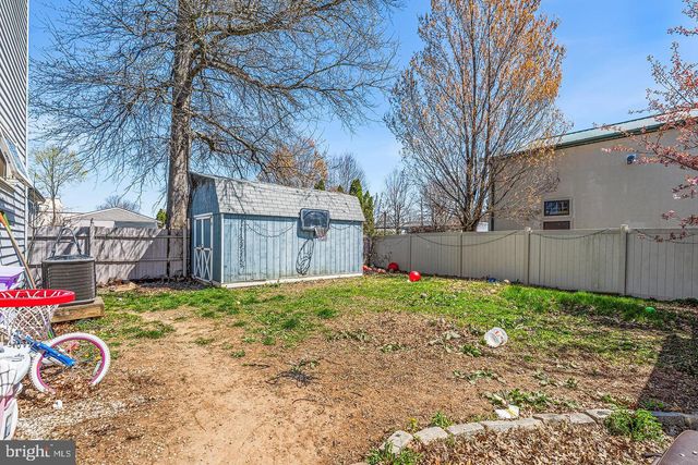 16 VOLUSIA AVE, Hamilton, NJ 08610