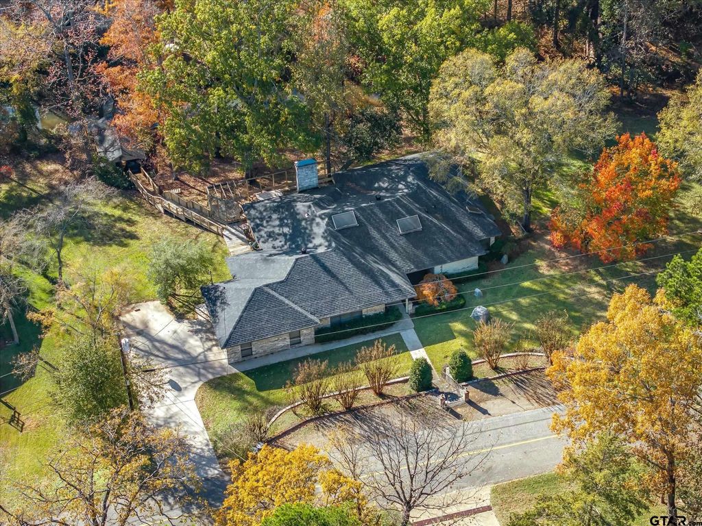 1444 Tanglewood Dr. West, Hideaway, TX 75771