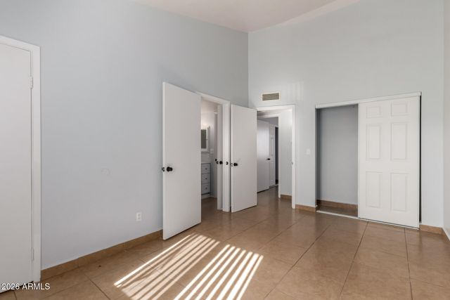 5960 W OREGON Avenue 170, Glendale, AZ 85301