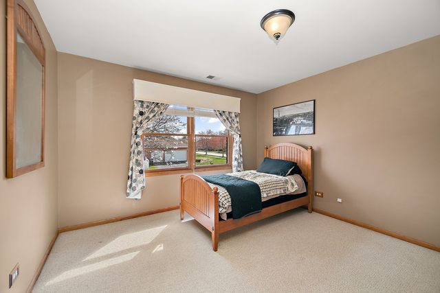 16200 Kingsport Road, Orland Park, IL 60467