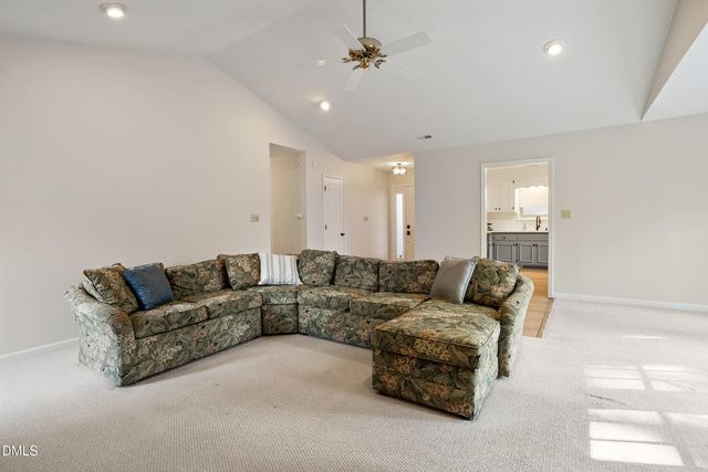 115 Clancy Circle, Cary, NC 27511