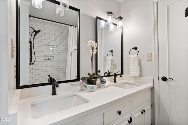 115 Clancy Circle, Cary, NC 27511