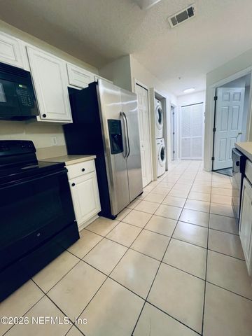 1418 MANOTAK POINT Drive 205, Jacksonville, FL 32210