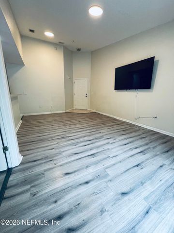 1418 MANOTAK POINT Drive 205, Jacksonville, FL 32210