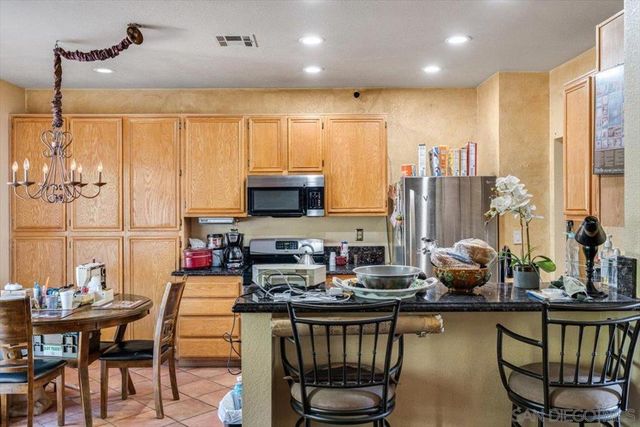 32764 Freesia Way, Temecula, CA 92592