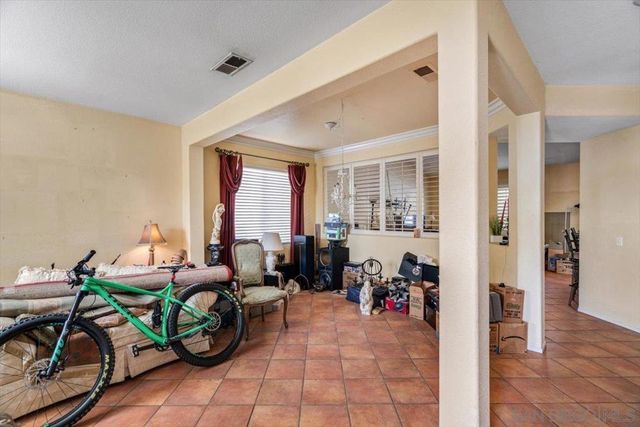 32764 Freesia Way, Temecula, CA 92592