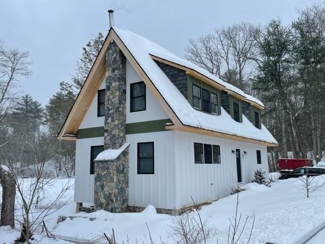 178 Shore Rd, East Brookfield, MA 01515